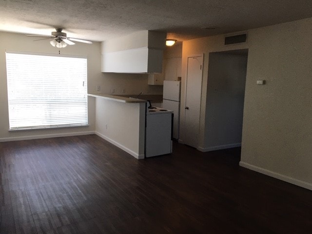 936 Heights Blvd unit 17, Houston, TX 77008 - photo 1