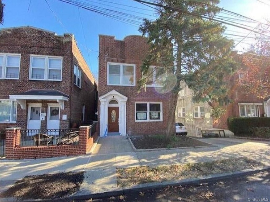 6128 Liebig Ave unit 1, Bronx, NY 10471 - photo 1