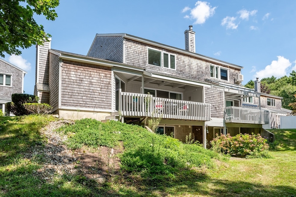 8 Barberry Mew, Sandwich, MA 02563 - photo 1