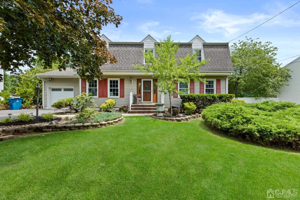 421 Blue Ridge Ave, Piscataway, NJ 08854 - photo 1