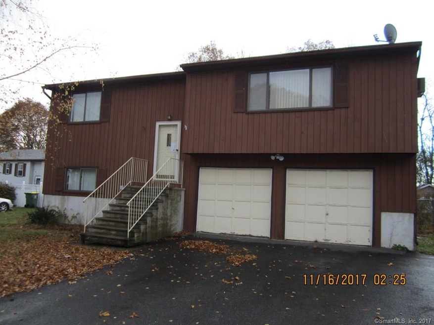 41 Madera Dr, Waterbury, CT 06704 - photo 1