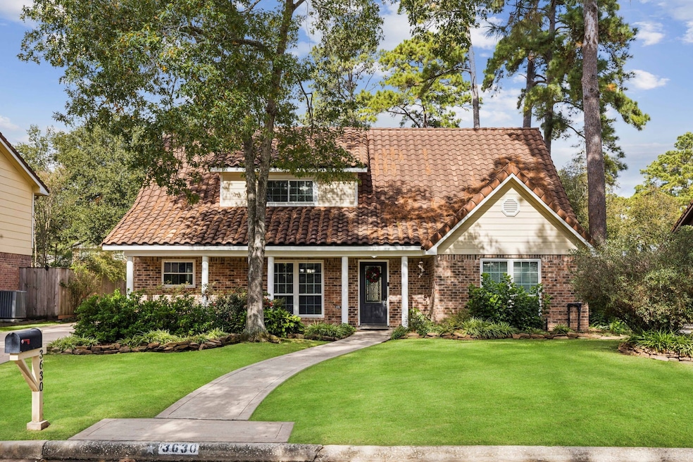 Welcome home to 3630 Chapel Square Drive situated in the sought after Cypresswood community. Notice the Monier Lifetile clay tile roof!