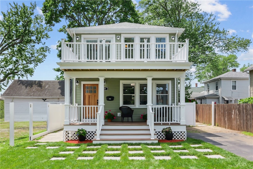 201 Bellman Ave, Warwick, RI 02889 - photo 1