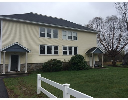 107 Hampshire Rd unit 1, Methuen, MA 01844 - photo 1