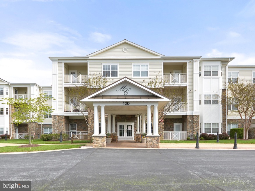 Mill Crossing unit 113, Frederick, MD 21702 - photo 1