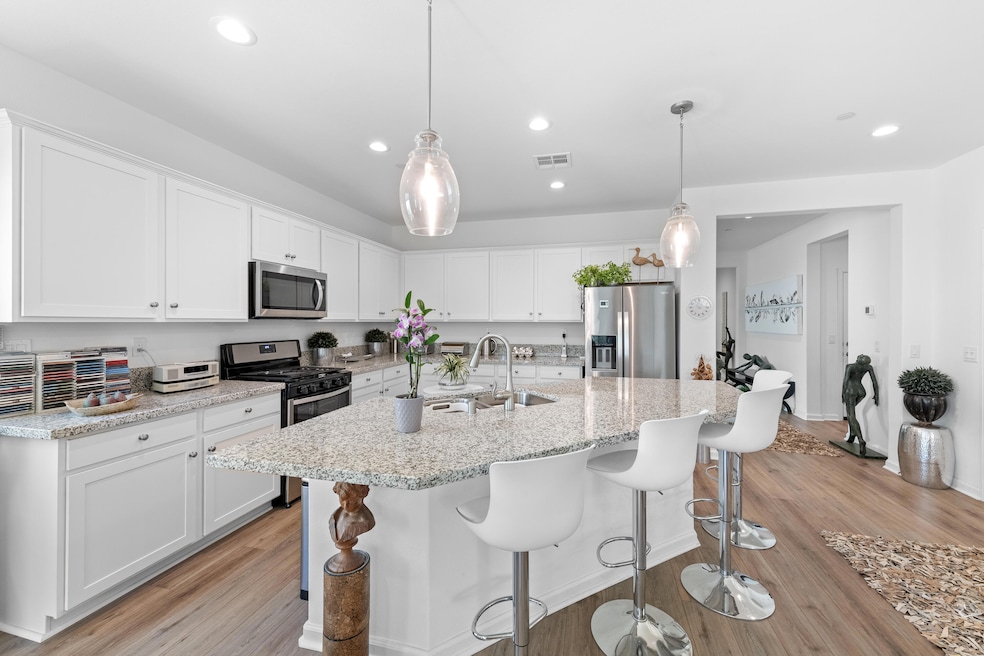 Sleek Modern Cabinetry