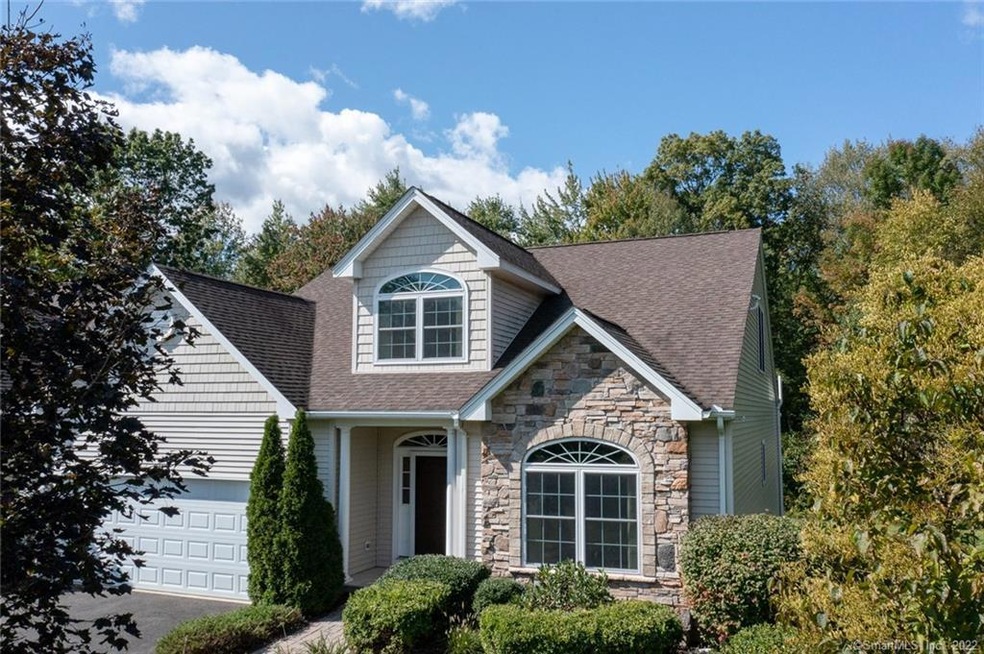 34 Green Briar Dr unit 34 R, Suffield, CT 06078 - photo 1