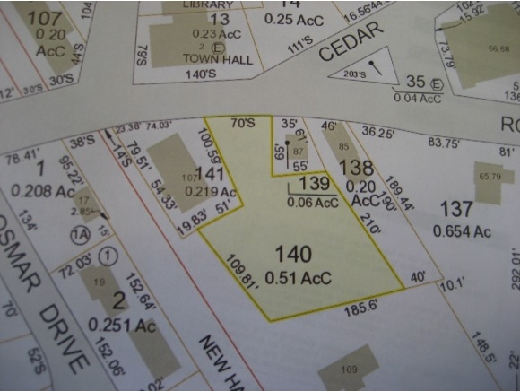 140 Meadow St, Wakefield, NH 03872 - photo 1