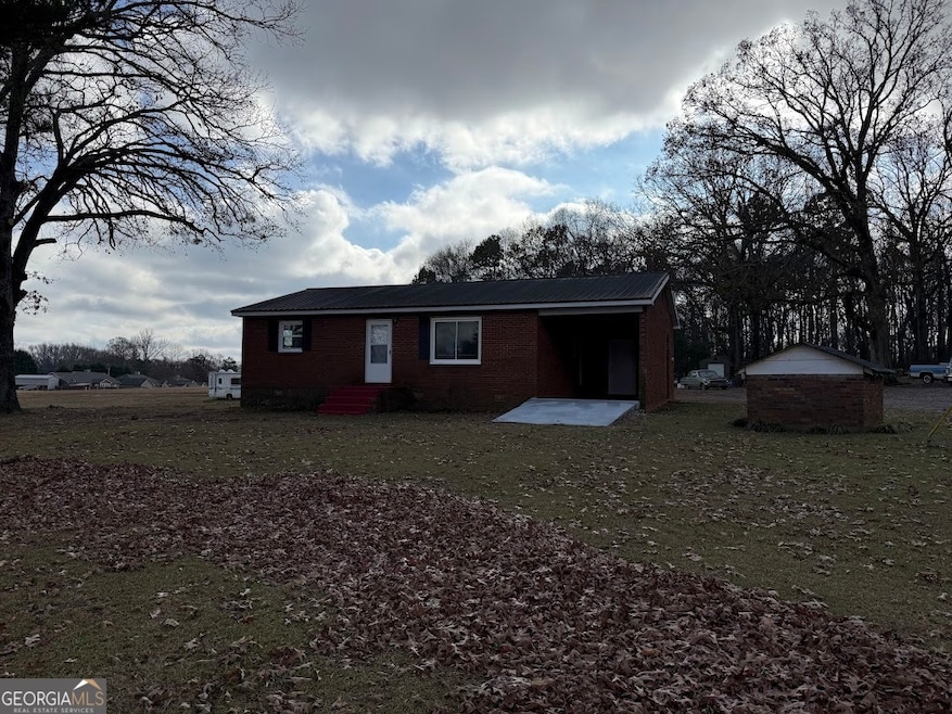 2381 Rat Kinney Rd, Statham, GA 30666 - photo 1