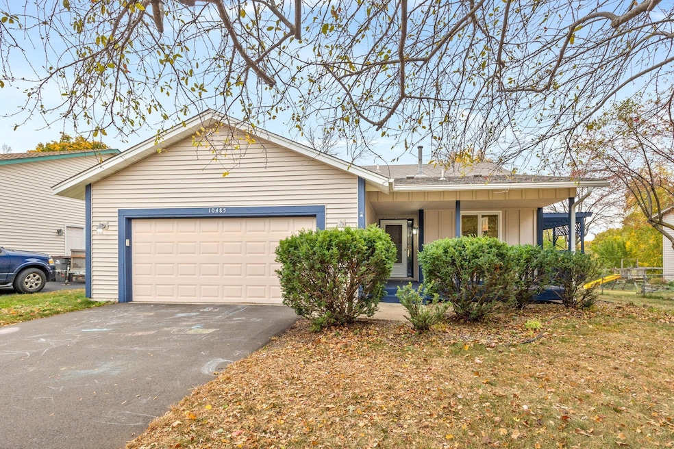10485 Lee Dr, Eden Prairie, MN 55347 - photo 1