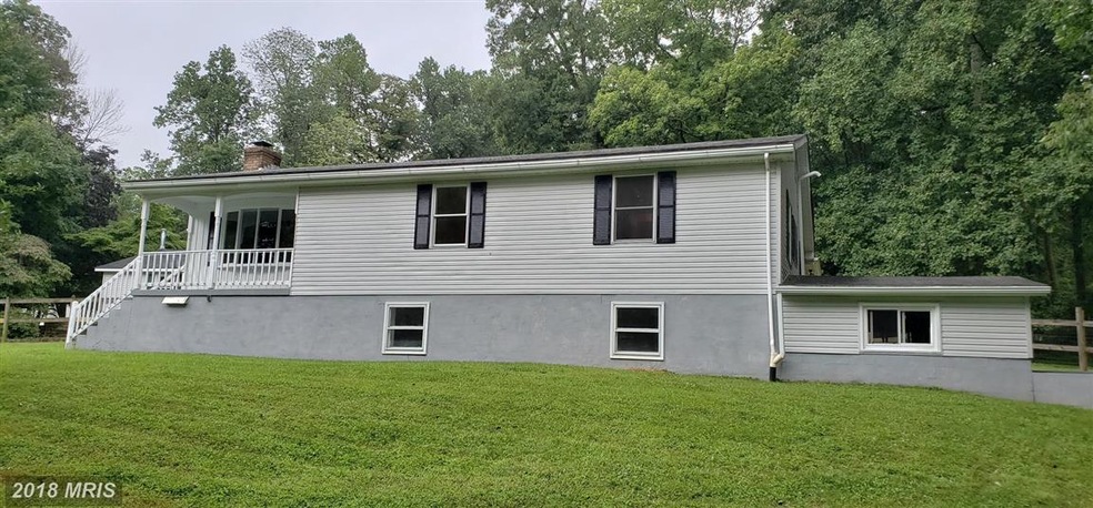 374 Shenandoah River Dr, Harpers Ferry, WV 25425 - photo 1