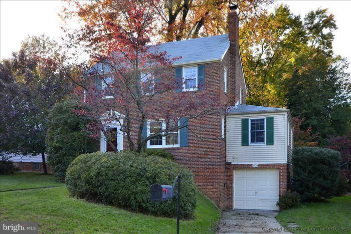 9404 Warren St, Silver Spring, MD 20910 - photo 1