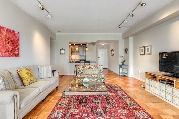 Hawthorne Place Condominium unit 17M, Boston, MA 02114 - photo 1