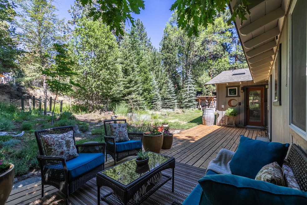 20352 Willopa Ct, Bend, OR 97702 - photo 1