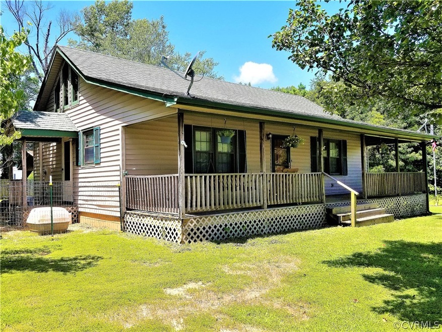 1315 Tidewater Ave, Victoria, VA 23974 - photo 1