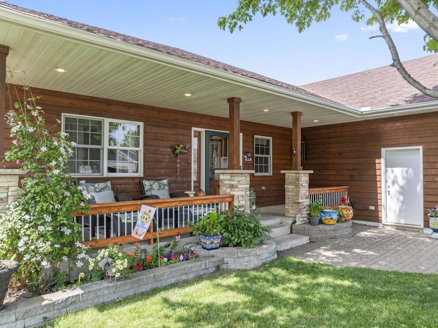 3110 8th Ave NW, Faribault, MN 55021 - photo 1