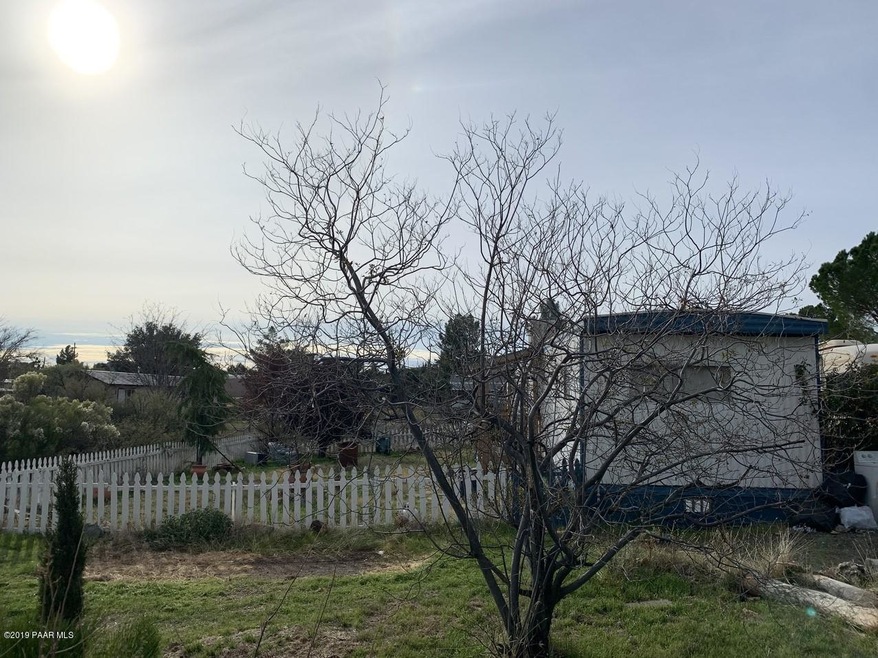exterior yard