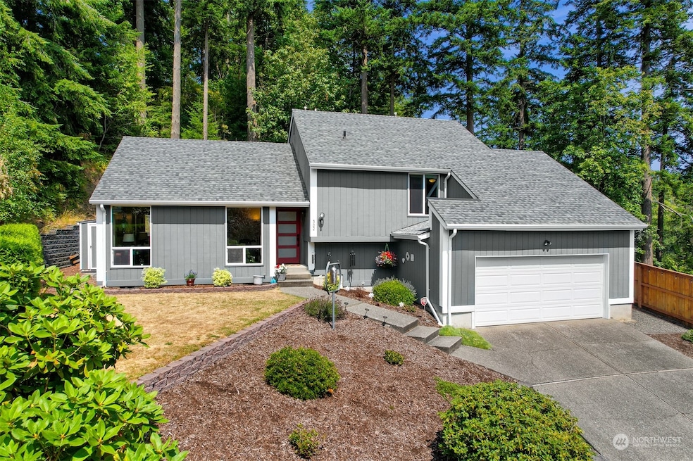 Sold $940,000 • Co-Listing Agent