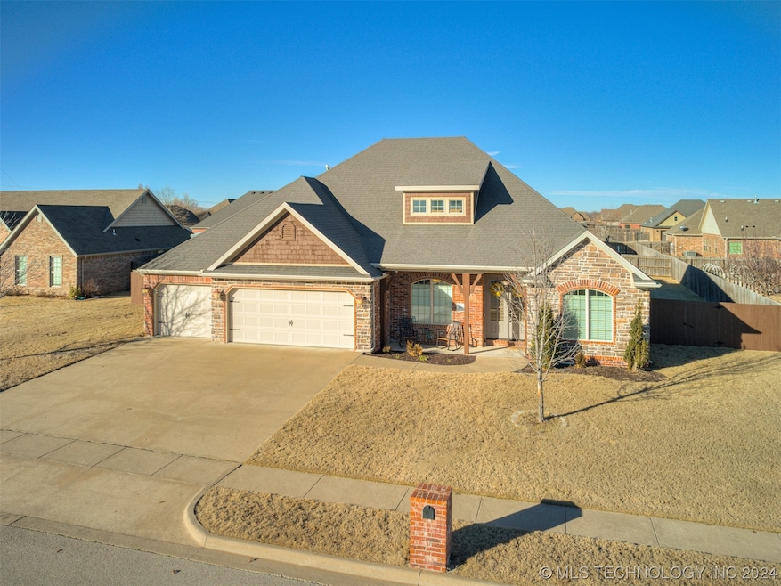 5406 Cooper Ct, Bartlesville, OK 74006 - photo 1