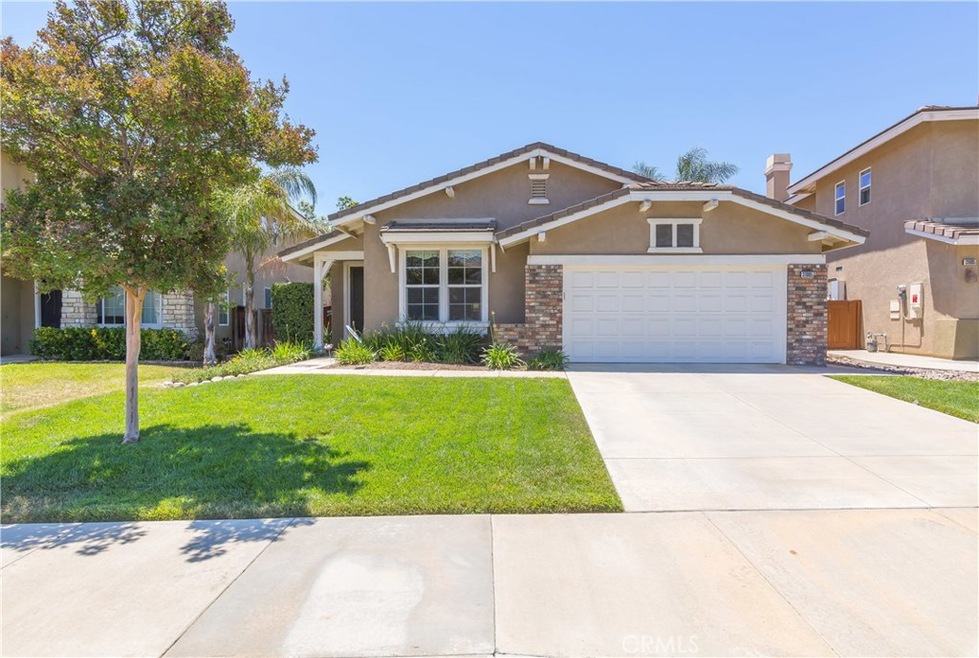 31095 Florence Ct, Winchester, CA 92596 - photo 1