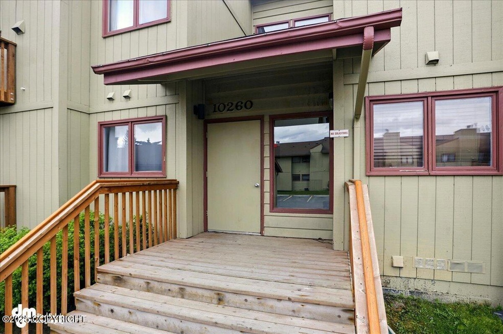 10260 JAMESTOWN #25