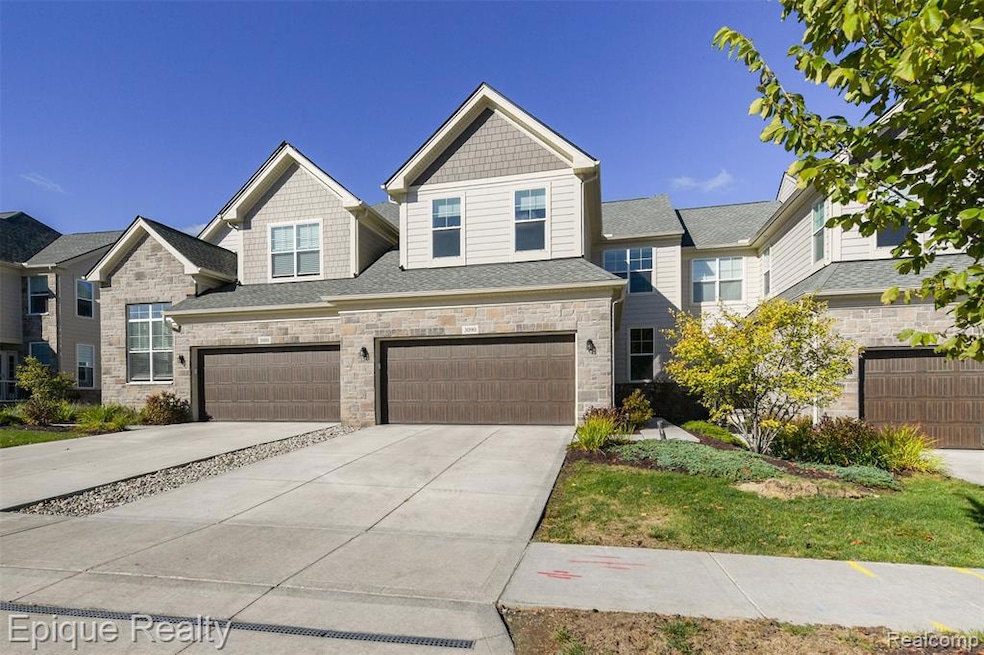 3090 N Spurway Dr, Ann Arbor, MI 48105 - photo 1