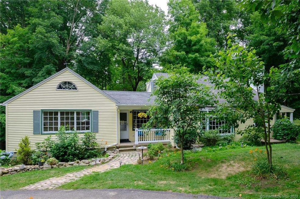 70 Summit Rd, Prospect, CT 06712 - photo 1