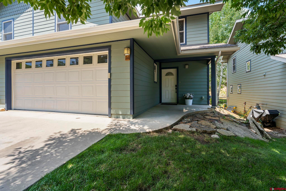 For Sale $715,000 • Co-Listing Agent