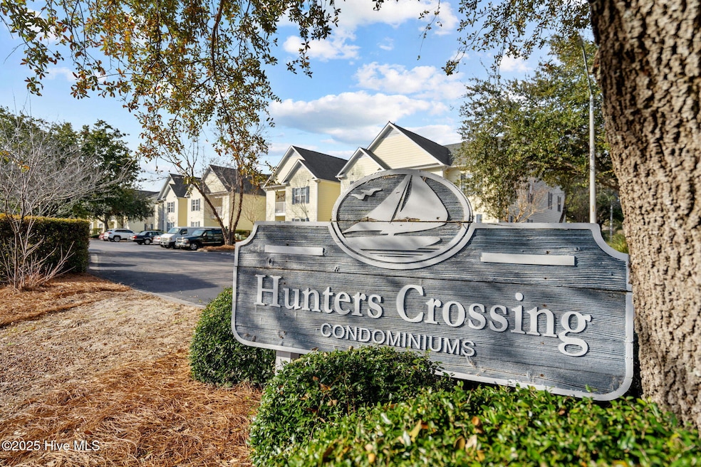 5006 Hunters Trail unit 4, Wilmington, NC 28405 - photo 1