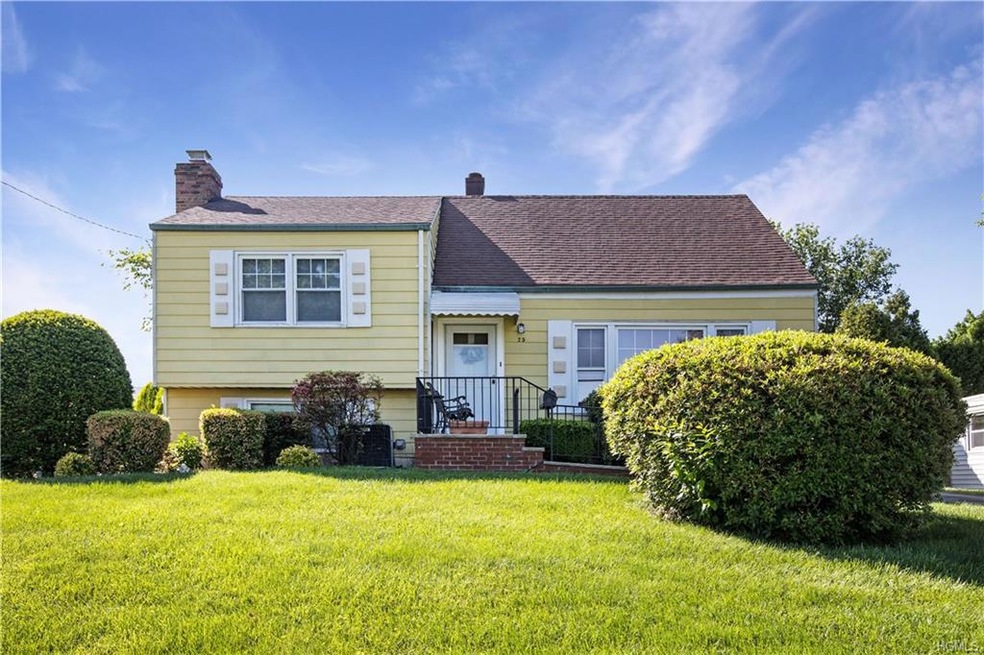 25 Allendale Rd, Yonkers, NY 10710 - photo 1
