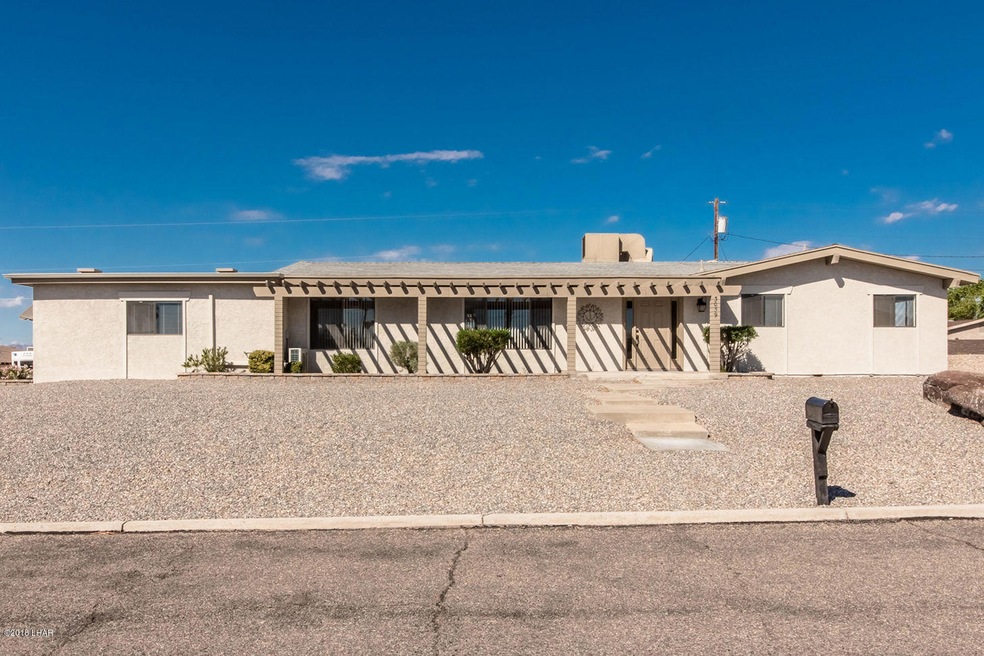 OVER 2600 SQ FT REFRESHED