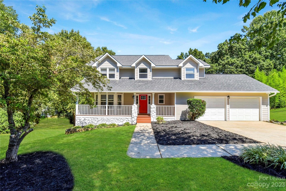 9222 Agnes Park Ln, Huntersville, NC 28078 - photo 1