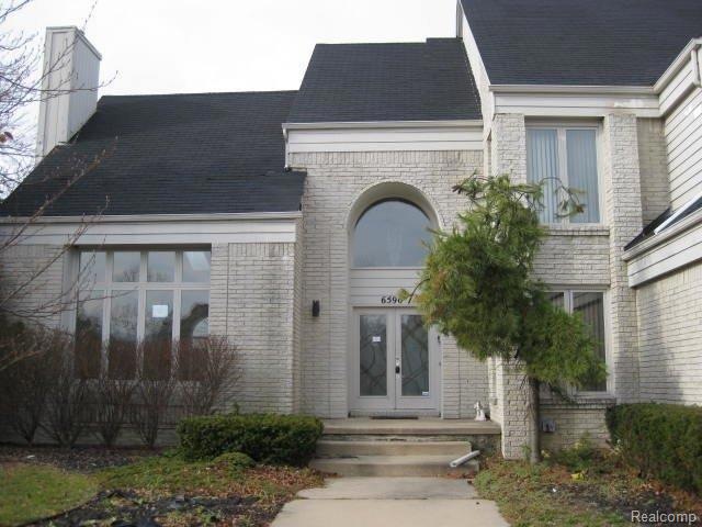 Luxurious 4 Bedroom