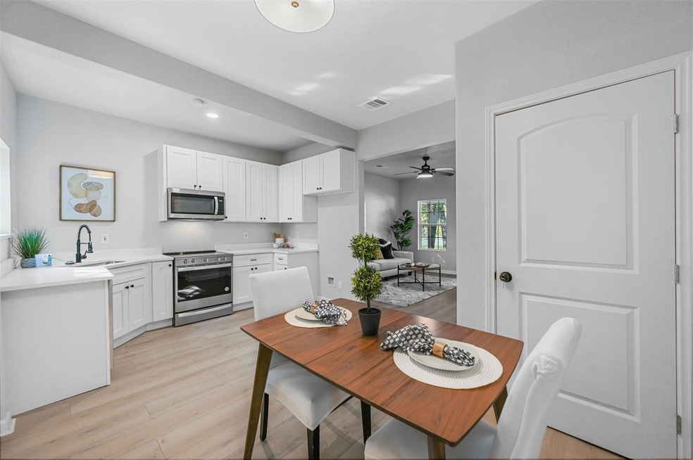 506 Davis St, Gainesville, TX 76240 - photo 1