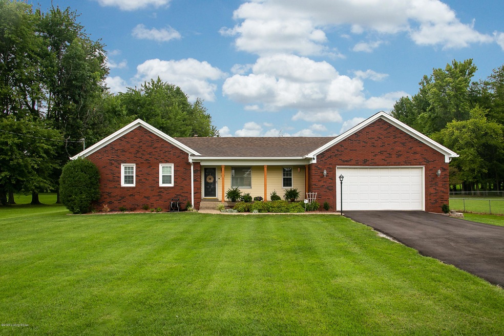 9807 Shady Acres Ln-1