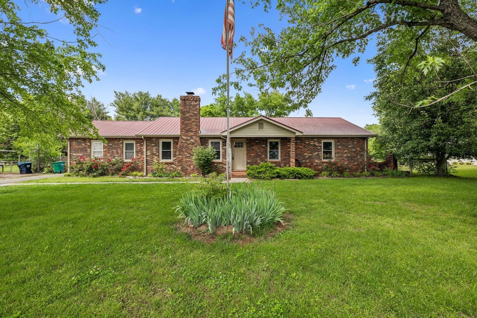 4408 Alpine Way, Murfreesboro, TN 37129 - photo 1