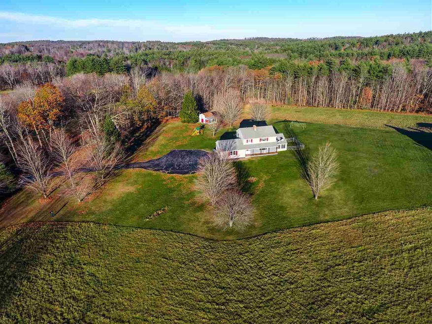44 Twist Hill Rd, Dunbarton, NH 03046 - photo 1