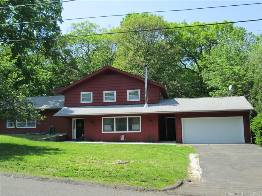 16 Stoneybrook Rd, Naugatuck, CT 06770 - photo 1