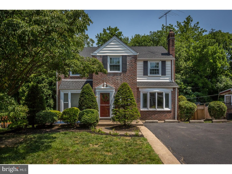 1711 Green Valley Rd, Havertown, PA 19083 - photo 1