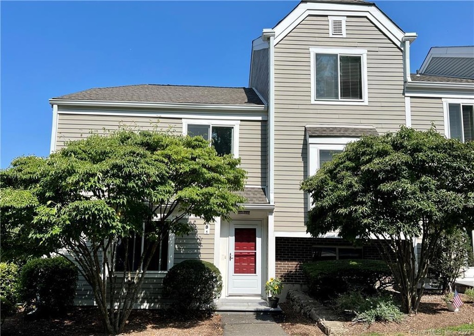 71 Aiken St unit B1, Norwalk, CT 06851 - photo 1