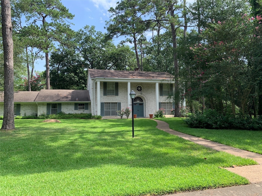 11926 Arbordale Ln, Houston, TX 77024 - photo 1