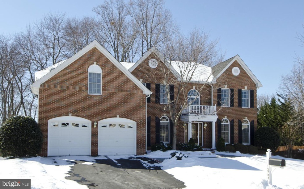 12703 Autumn Crest Dr, Herndon, VA 20171 - photo 1