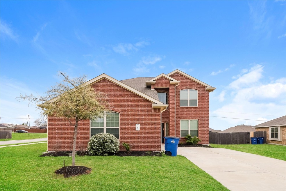 3206 Sonoma Trail, Ennis, TX 75119 - photo 1