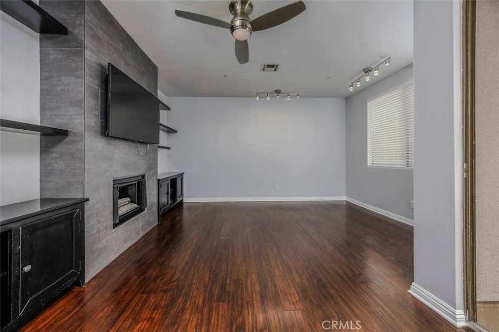 Emerald Villas unit 330, Long Beach, CA 90802 - photo 1