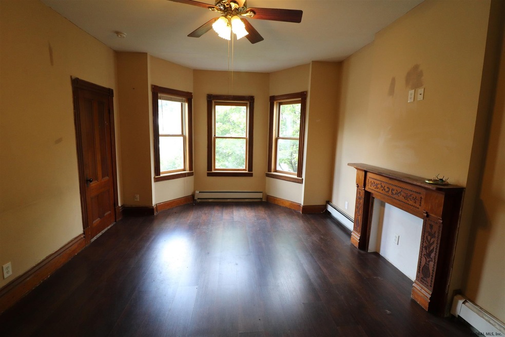 134 5th Ave, Troy, NY 12180 - photo 1