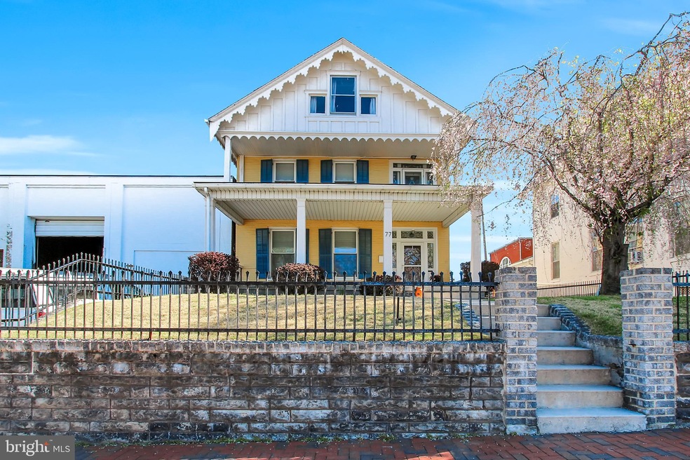 77 E Main St, Waynesboro, PA 17268 - photo 1