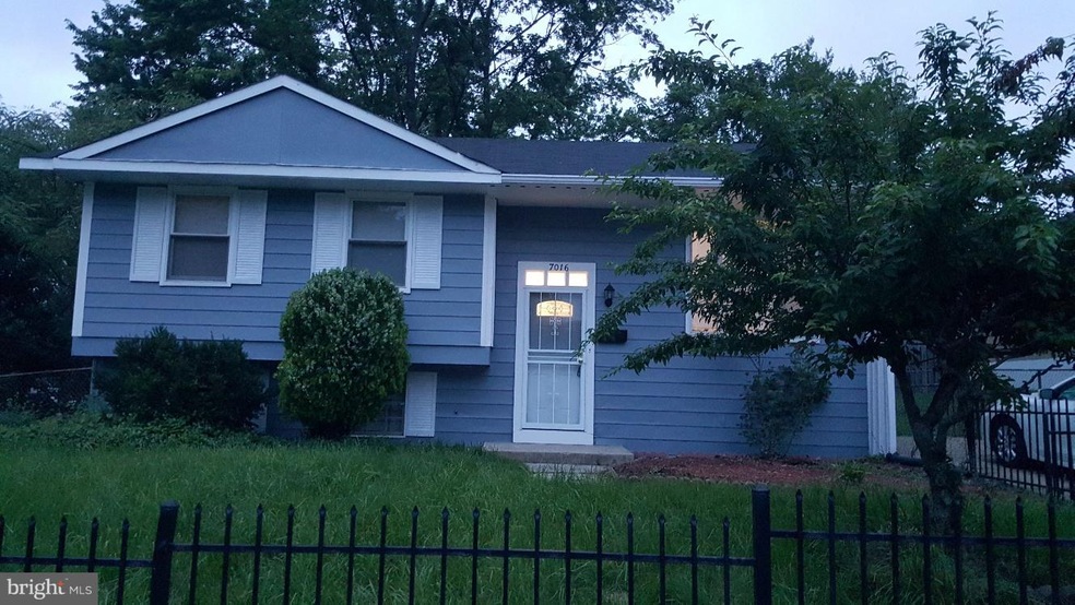 7016 Hastings Dr, Capitol Heights, MD 20743 - photo 1