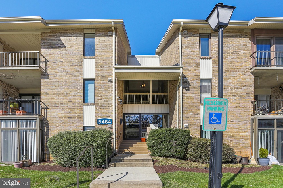 5484 Cedar Ln unit C1, Columbia, MD 21044 - photo 1