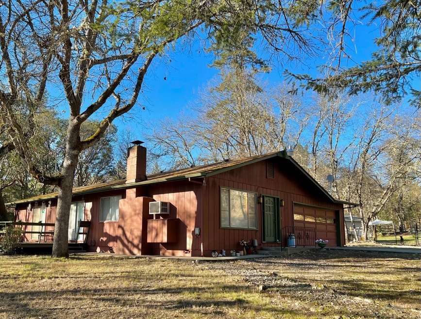 234 Lathrop Ln, Grants Pass, OR 97526 - photo 1