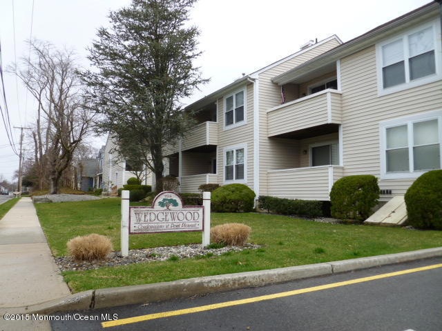 Wedgewood Condos